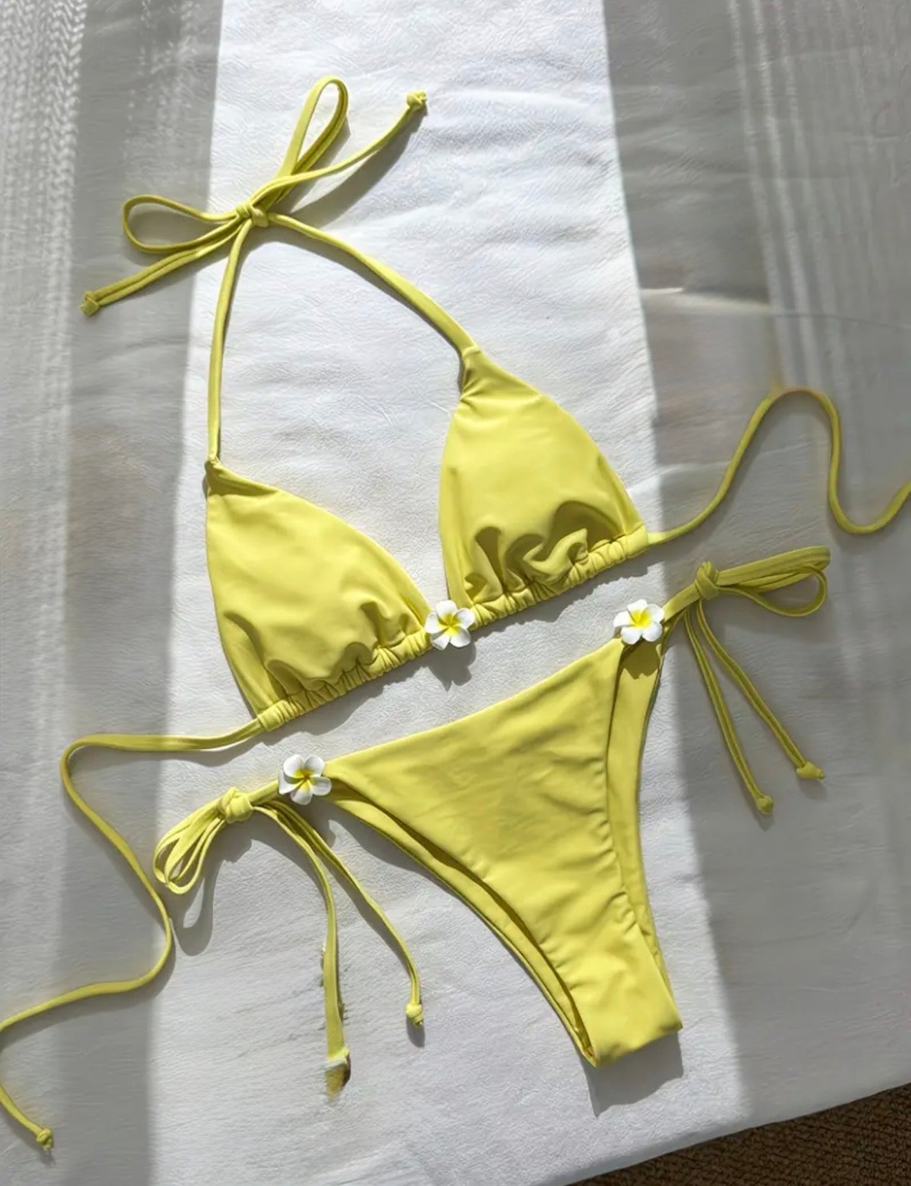 Bikini Mina