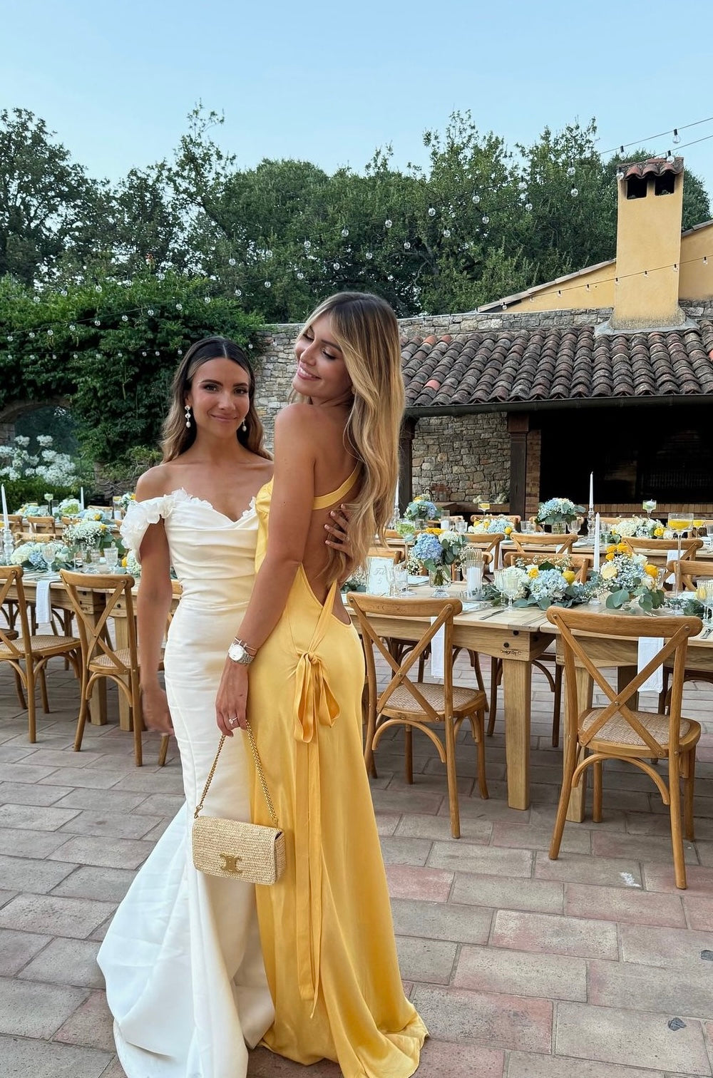 Vestido amarillo satin