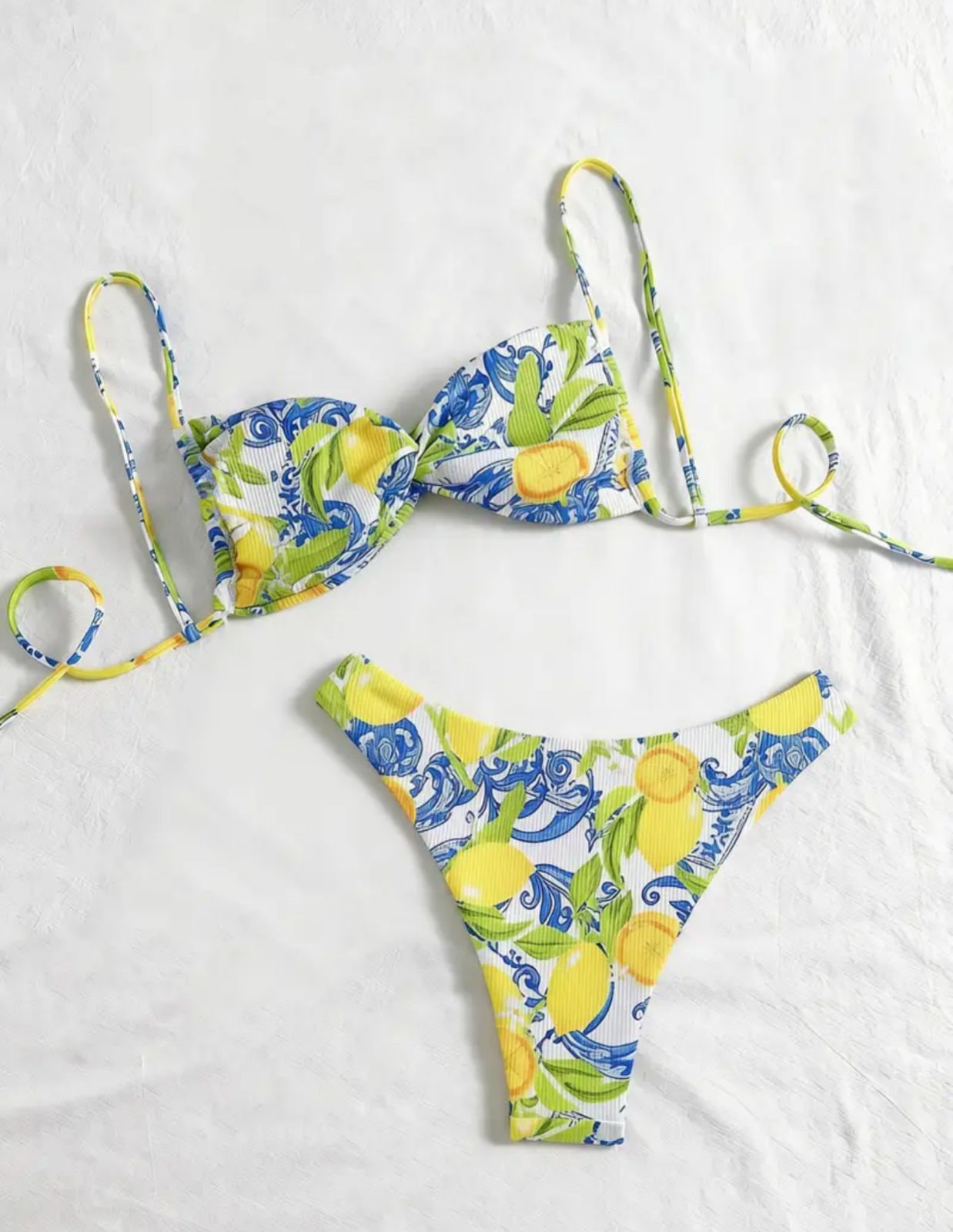 Bikini Amy